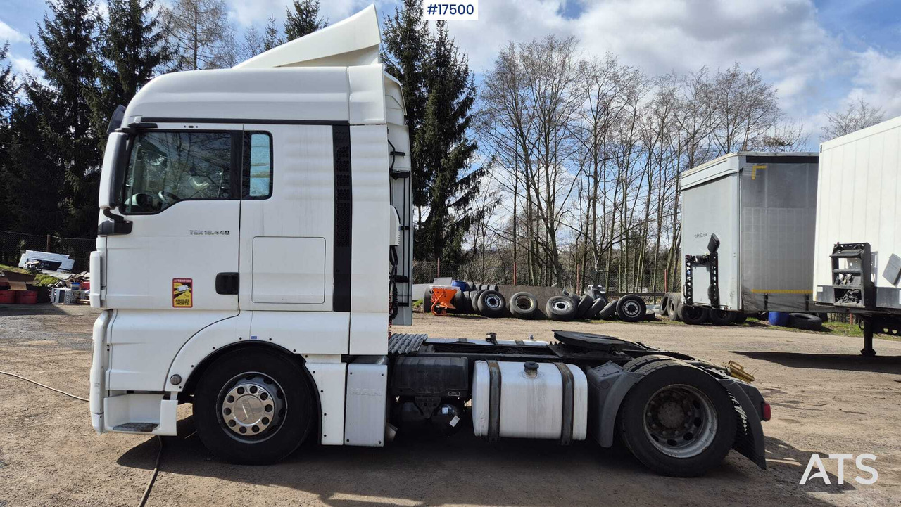 Truck tractor MAN 18.440 (2013) - Тягач: фото 4 Truck tractor MAN 18.440 (2013) - Тягач: фото 4