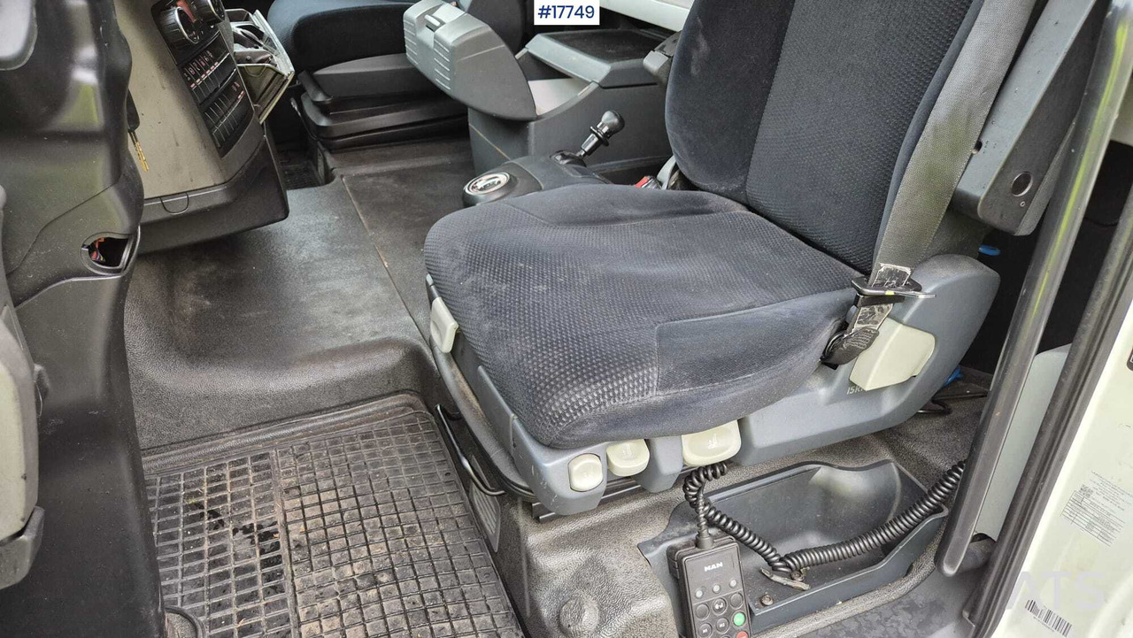 Тягач Truck tractor MAN TGX 18.480 EfficientLine (2016): фото 15