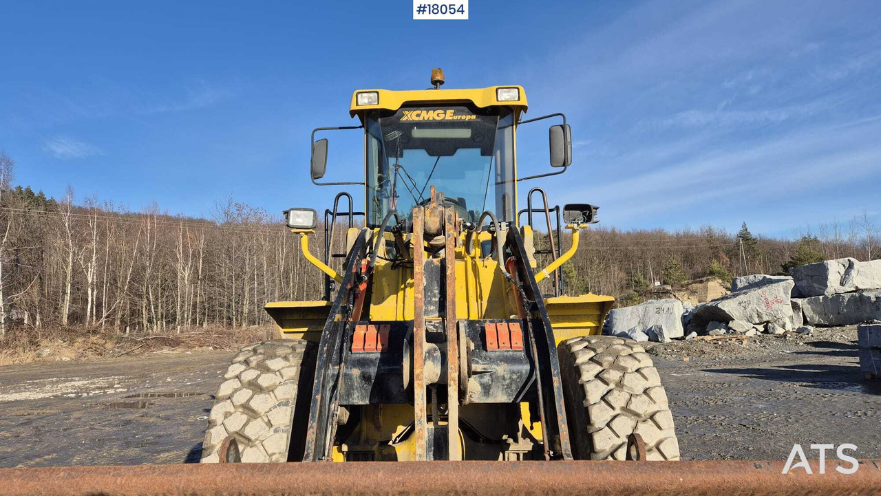 Wheel loader XCMG ZL30G (2011) - Колёсный погрузчик: фото 3 Wheel loader XCMG ZL30G (2011) - Колёсный погрузчик: фото 3