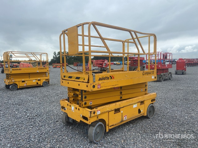 2012 Haulotte Compact 10 Electric Scissor Lift - Ножничный подъемник: фото 2 2012 Haulotte Compact 10 Electric Scissor Lift - Ножничный подъемник: фото 2