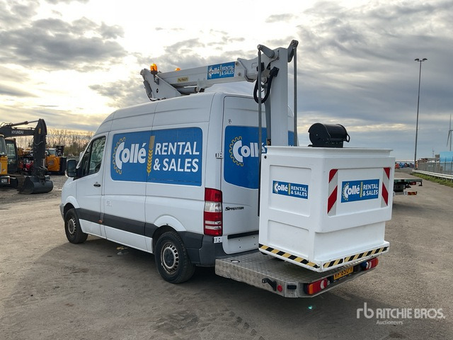 2013 Mercedes-Benz 2013 Danilift P130V Articulated ... Boom Truck - Грузовик с подъемником: фото 3 2013 Mercedes-Benz 2013 Danilift P130V Articulated ... Boom Truck - Грузовик с подъемником: фото 3