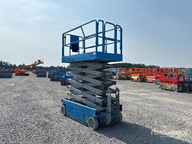 2014 Genie GS-4047 Electric Scissor Lift - Ножничный подъемник: фото 3 2014 Genie GS-4047 Electric Scissor Lift - Ножничный подъемник: фото 3