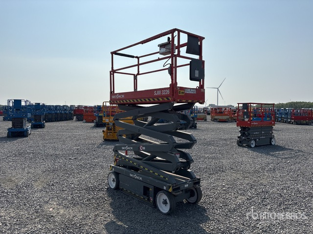 2015 Skyjack SJIII-3226 Electric Scissor Lift - Ножничный подъемник: фото 3 2015 Skyjack SJIII-3226 Electric Scissor Lift - Ножничный подъемник: фото 3