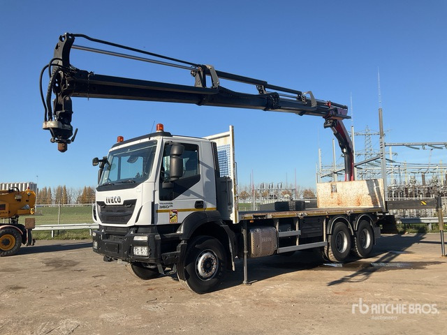 2017 Iveco AD860T 2017 Palfinger on 6x4 Flatbed Truck with Crane - Грузовик бортовой/ Платформа, Автоманипулятор: фото 2 2017 Iveco AD860T 2017 Palfinger on 6x4 Flatbed Truck with Crane - Грузовик бортовой/ Платформа, Автоманипулятор: фото 2