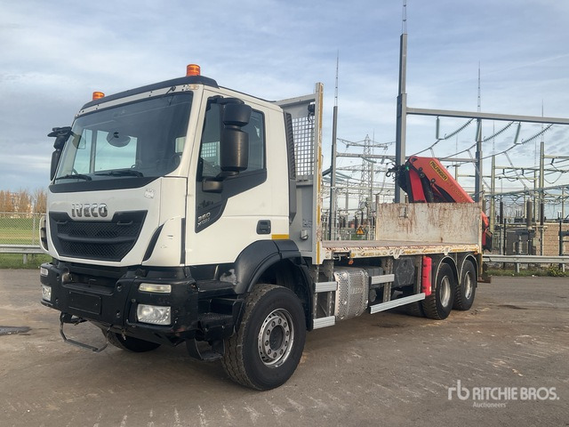 2018 Iveco 260T36 2018 Palfinger PK22002-EH Artic ... Flatbed Truck with Crane - Грузовик бортовой/ Платформа, Автоманипулятор: фото 1 2018 Iveco 260T36 2018 Palfinger PK22002-EH Artic ... Flatbed Truck with Crane - Грузовик бортовой/ Платформа, Автоманипулятор: фото 1