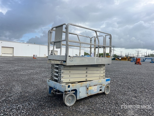Genie GS-3246 Scissor Lift - Ножничный подъемник: фото 2 Genie GS-3246 Scissor Lift - Ножничный подъемник: фото 2