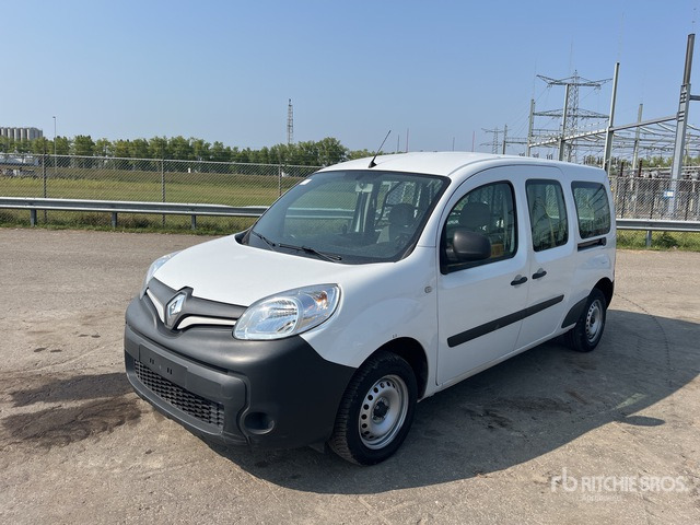 2021 Renault Kangoo Blue Maxi Cargo Van - Лёгкий коммерческий автомобиль: фото 1 2021 Renault Kangoo Blue Maxi Cargo Van - Лёгкий коммерческий автомобиль: фото 1