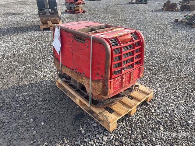 Wacker Neuson Vibratory Plate Compactor - Виброплита: фото 4 Wacker Neuson Vibratory Plate Compactor - Виброплита: фото 4