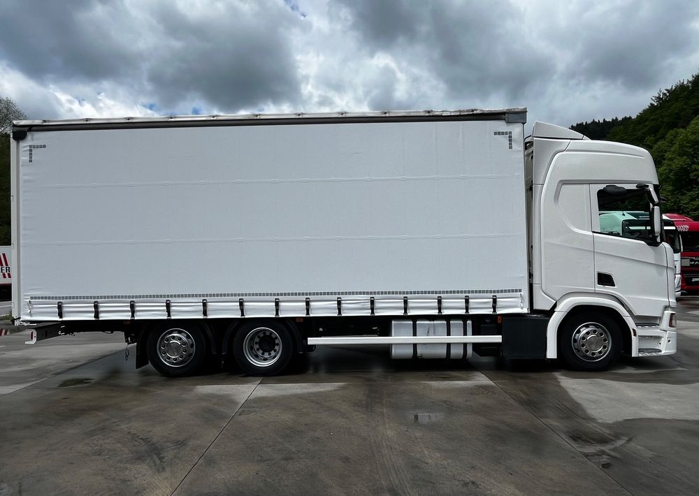 Scania R410 // 2018 Rok 6x2 // Retarder // Automat // Led // Navi // 77 // - Тентованный грузовик: фото 4 Scania R410 // 2018 Rok 6x2 // Retarder // Automat // Led // Navi // 77 // - Тентованный грузовик: фото 4