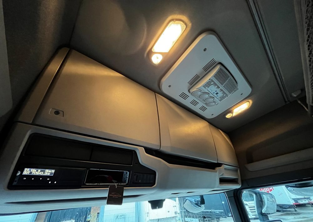 Тентованный грузовик Scania R410 // 2018 Rok 6x2 // Retarder // Automat // Led // Navi // 77 //: фото 19