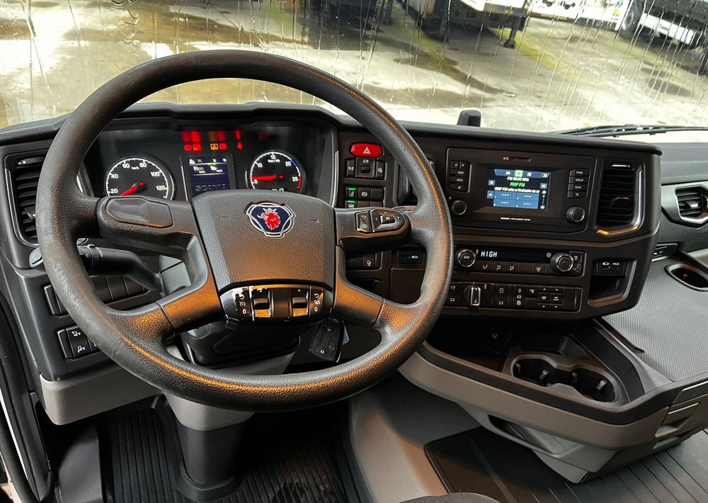 Тентованный грузовик Scania R410 // 2018 Rok 6x2 // Retarder // Automat // Led // Navi // 77 //: фото 14