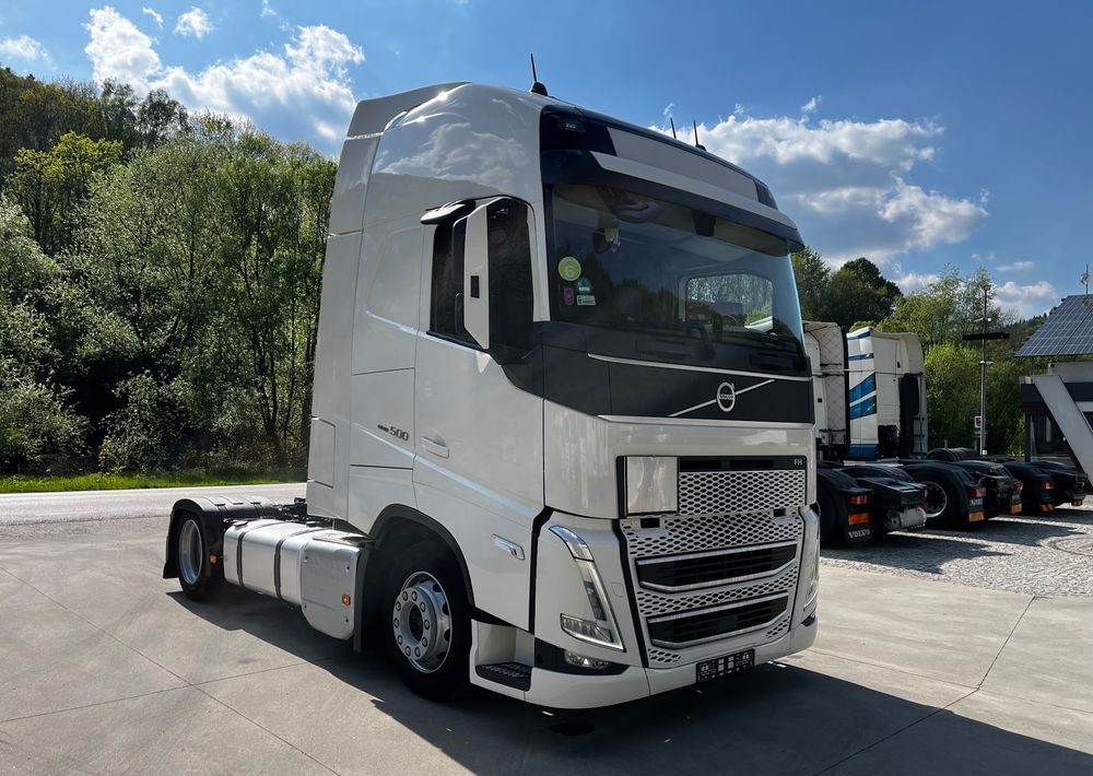Volvo FH500 // Mega // Zamiana na starszy // 2021 Rok // New Face // Parkclima // Joystick // Serwisowany !!! - Тягач: фото 3 Volvo FH500 // Mega // Zamiana na starszy // 2021 Rok // New Face // Parkclima // Joystick // Serwisowany !!! - Тягач: фото 3