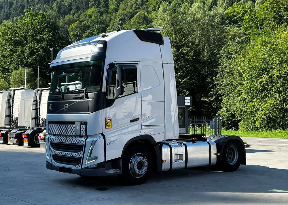 Volvo FH500 // XL //Standard // Parkclima // Full Led // Duże zbiorniki // Video !!! - Тягач: фото 1 Volvo FH500 // XL //Standard // Parkclima // Full Led // Duże zbiorniki // Video !!! - Тягач: фото 1