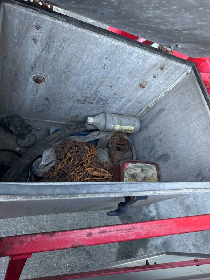 Полуприцеп-цистерна Annet Schrader tank trailer 32 m2: фото 17