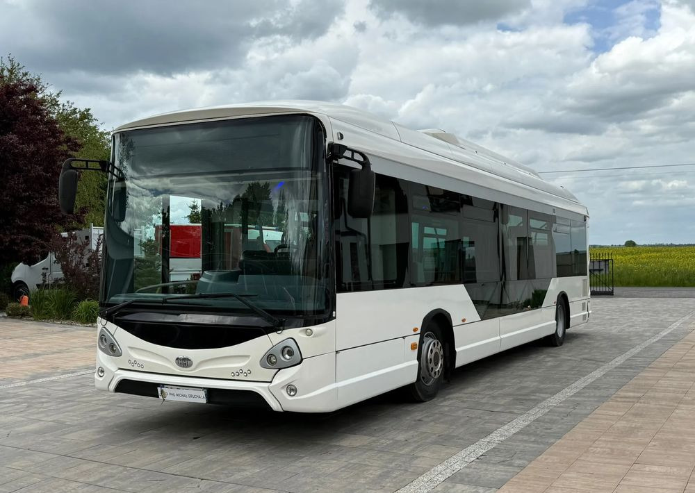 Iveco Heuliez GX 337 - Городской автобус: фото 1 Iveco Heuliez GX 337 - Городской автобус: фото 1