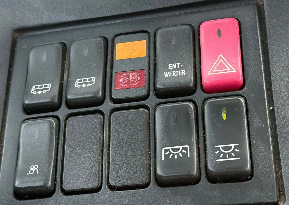 Пригородный автобус MAN A91: фото 11