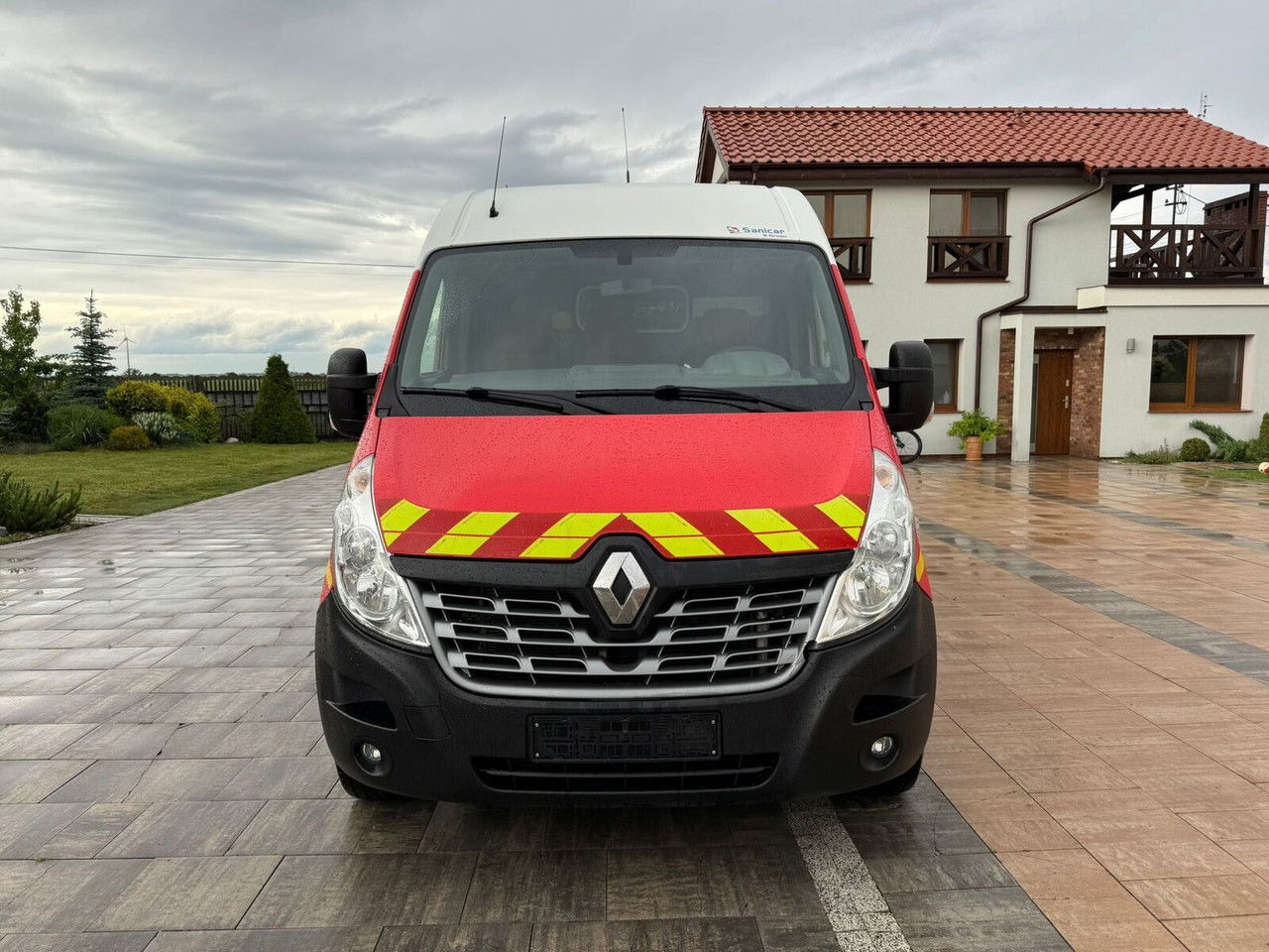 Renault Master - Машина скорой помощи: фото 2 Renault Master - Машина скорой помощи: фото 2