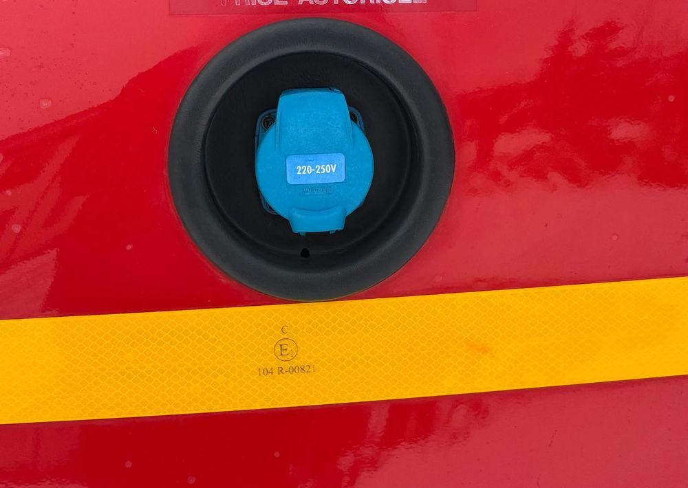 Машина скорой помощи Renault Master: фото 17 Машина скорой помощи Renault Master: фото 17