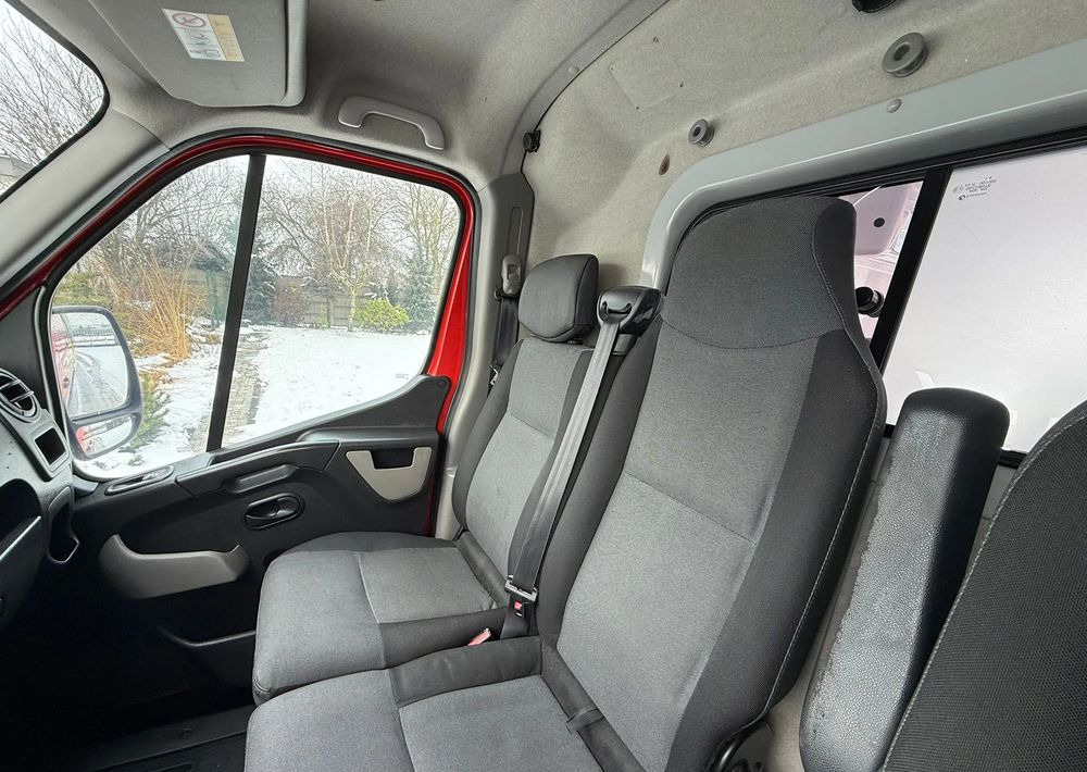 Машина скорой помощи Renault Master: фото 10 Машина скорой помощи Renault Master: фото 10