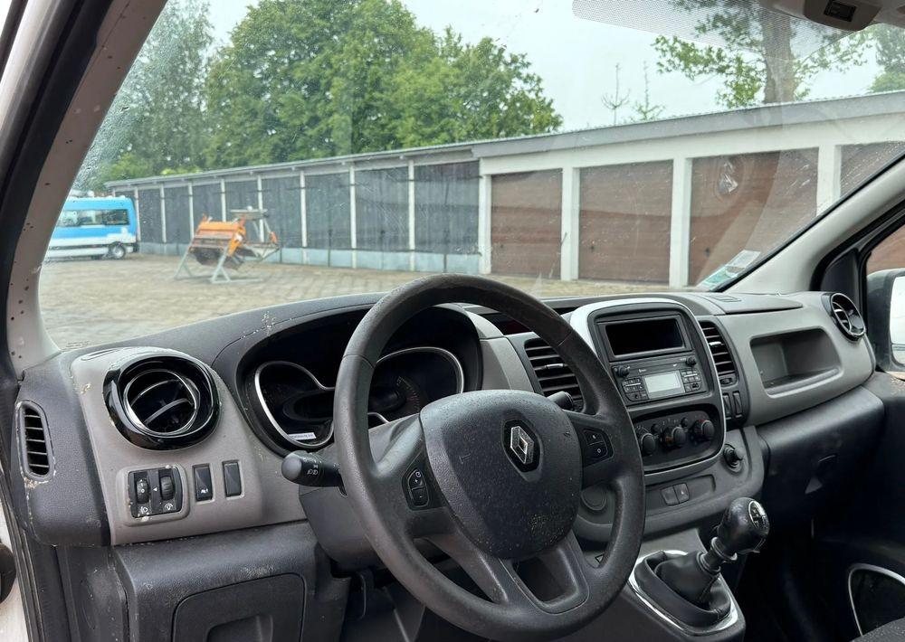 Легковой фургон Renault Trafic: фото 8
