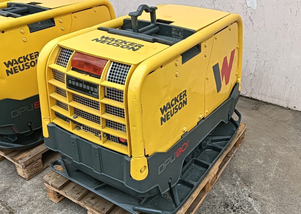 Wacker Neuson DPU 80R - Виброплита: фото 1 Wacker Neuson DPU 80R - Виброплита: фото 1