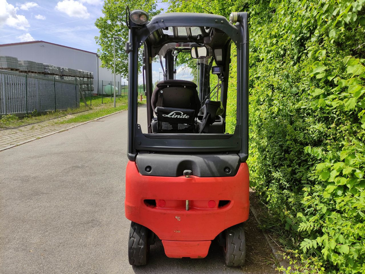 Linde E20-PH-02 - Электропогрузчик: фото 4 Linde E20-PH-02 - Электропогрузчик: фото 4