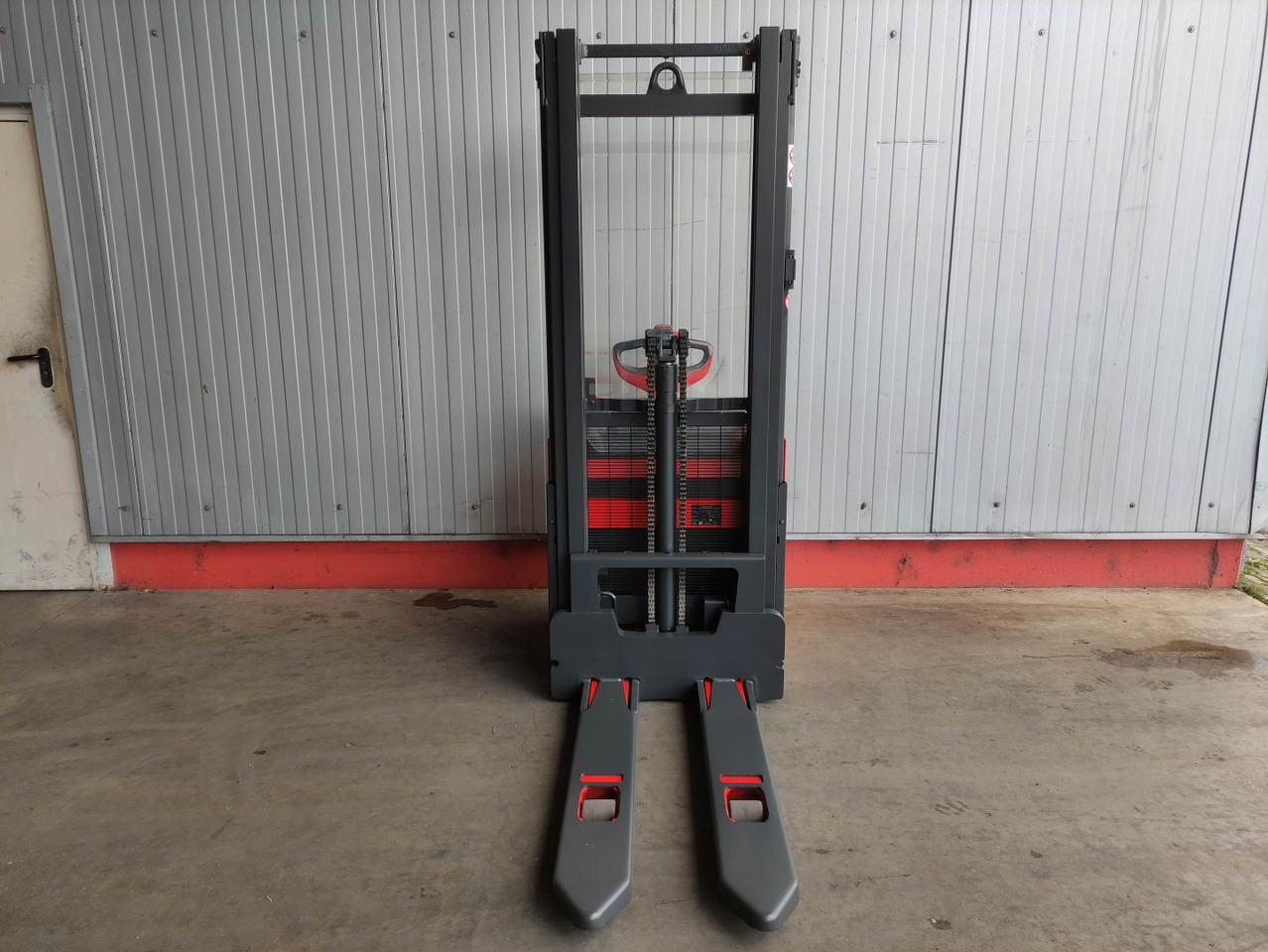 Linde L14-1173 (LACK NEU) - Штабелер: фото 3 Linde L14-1173 (LACK NEU) - Штабелер: фото 3