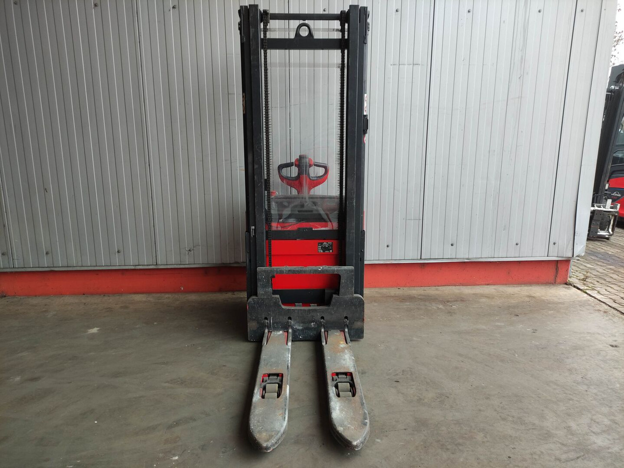 Linde L14i-1173 - Штабелер: фото 3 Linde L14i-1173 - Штабелер: фото 3