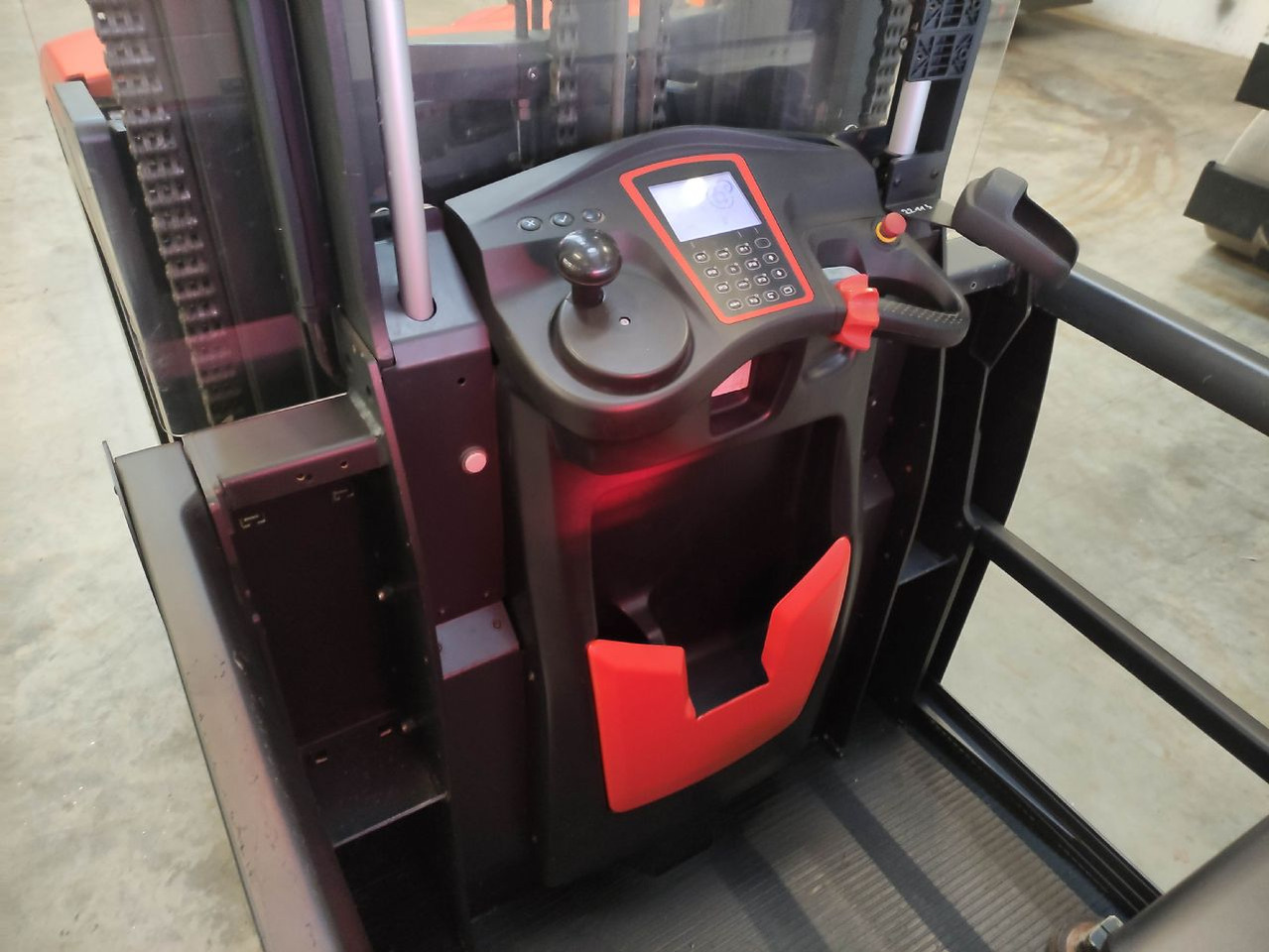 Linde V Modular - Сборщик заказов: фото 5 Linde V Modular - Сборщик заказов: фото 5