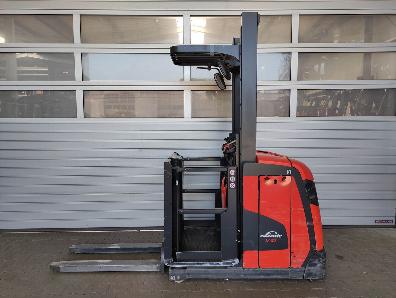 Linde V10-02 - Сборщик заказов: фото 2 Linde V10-02 - Сборщик заказов: фото 2