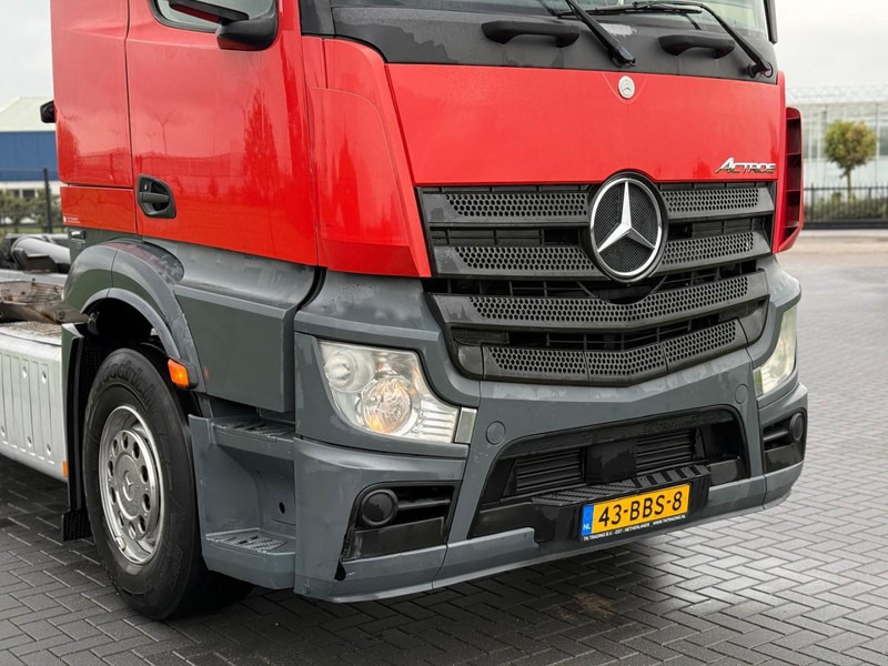 Mercedes-Benz ACTROS HAAKARM SYSTEEM, GOEDE STAAT, OMVORMER, 616.802 KM. - Крюковой мультилифт: фото 5 Mercedes-Benz ACTROS HAAKARM SYSTEEM, GOEDE STAAT, OMVORMER, 616.802 KM. - Крюковой мультилифт: фото 5