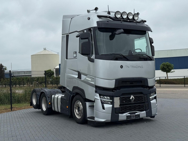 Renault T520 HIGH EVOLUTION, PTO PREP, DYN. STEERING, VOLLUCHT, 3.20WB, ALCOA, RETARDER, PARK COOL. - Тягач: фото 1 Renault T520 HIGH EVOLUTION, PTO PREP, DYN. STEERING, VOLLUCHT, 3.20WB, ALCOA, RETARDER, PARK COOL. - Тягач: фото 1