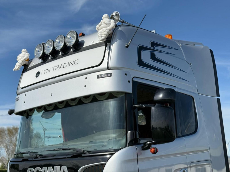 Scania R520 V8 NIEUWE BANDEN, SMARTTACHO 2, FULL AIR, STEERING PUSHER. - Тягач: фото 3 Scania R520 V8 NIEUWE BANDEN, SMARTTACHO 2, FULL AIR, STEERING PUSHER. - Тягач: фото 3
