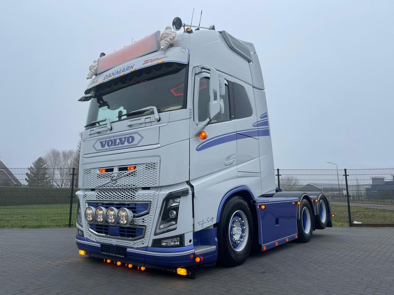 Volvo FH 16.750 SHOW TRUCK, FULL AIR, WB 3,10, SPECIAL INTERIOR, FULL! - Тягач: фото 3 Volvo FH 16.750 SHOW TRUCK, FULL AIR, WB 3,10, SPECIAL INTERIOR, FULL! - Тягач: фото 3