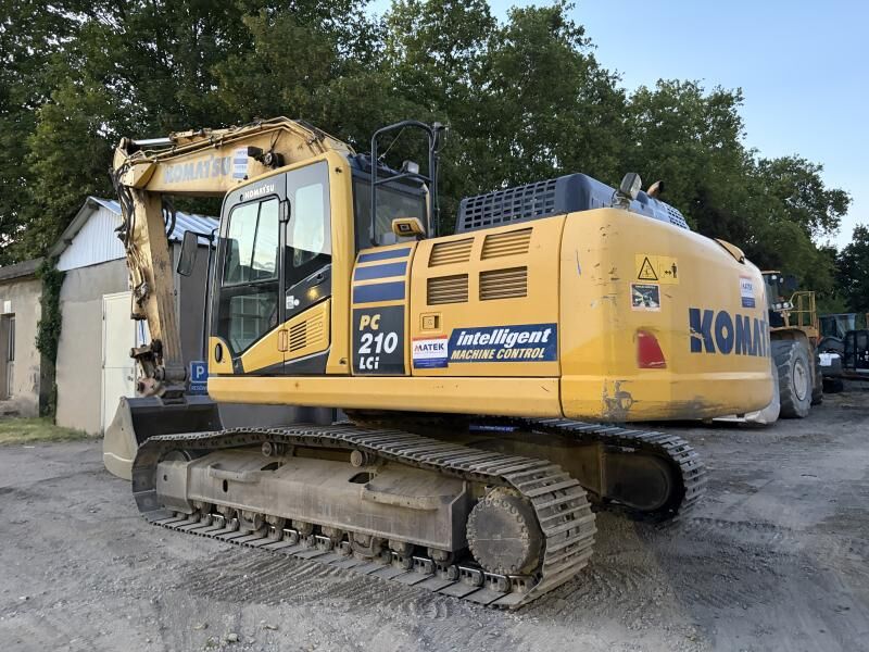 Komatsu PC210-LC - Гусеничный экскаватор: фото 3 Komatsu PC210-LC - Гусеничный экскаватор: фото 3