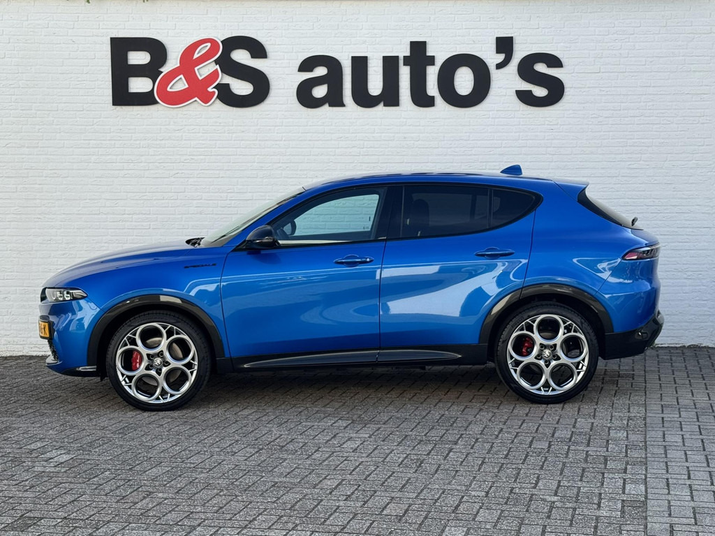 Alfa Romeo Tonale-1.5T Hybrid Edizione Speciale Stoelventilatie/ verwarming Climate control Apple Carplay Android Leder - Внедорожник: фото 4 Alfa Romeo Tonale-1.5T Hybrid Edizione Speciale Stoelventilatie/ verwarming Climate control Apple Carplay Android Leder - Внедорожник: фото 4