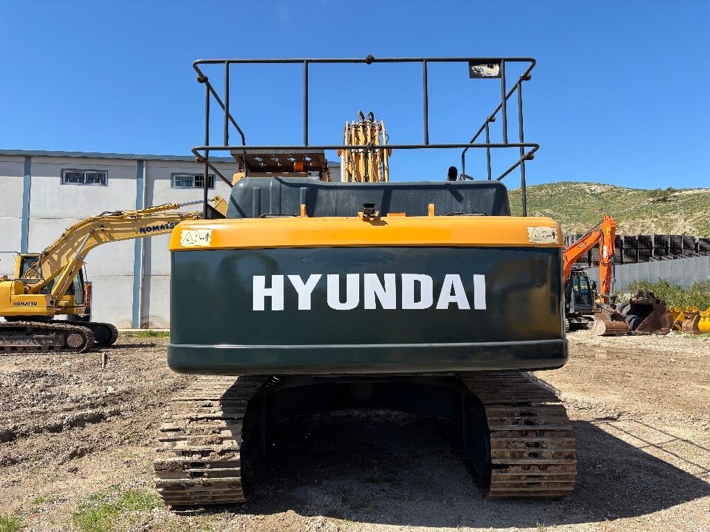 Hyundai R220LC-9 - Гусеничный экскаватор: фото 4 Hyundai R220LC-9 - Гусеничный экскаватор: фото 4