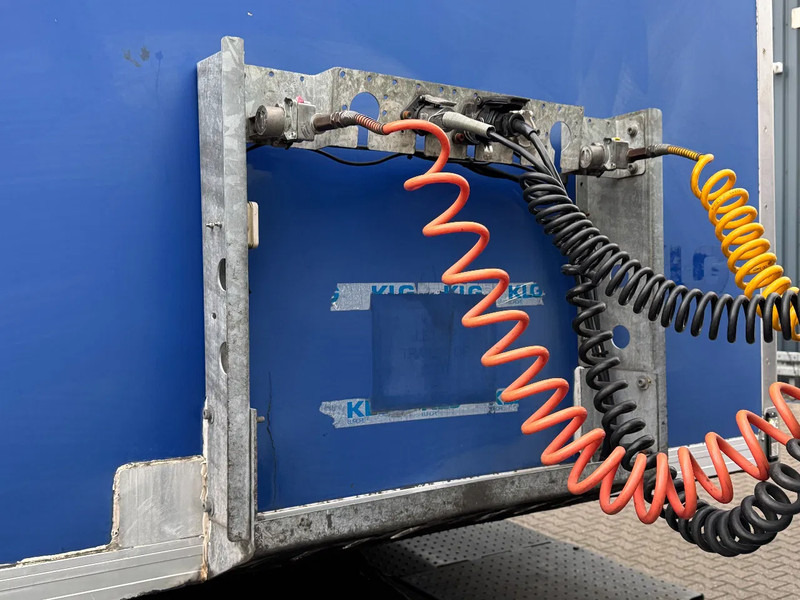 Полуприцеп-фургон Tracon Closed Box / BPW-Disc: фото 7