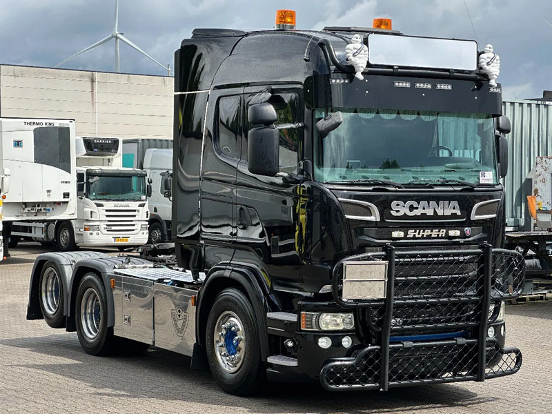Scania R560 V8 6x2 Boogie / Retarder / Full Air / Euro 5 / ADR! - Тягач: фото 2 Scania R560 V8 6x2 Boogie / Retarder / Full Air / Euro 5 / ADR! - Тягач: фото 2