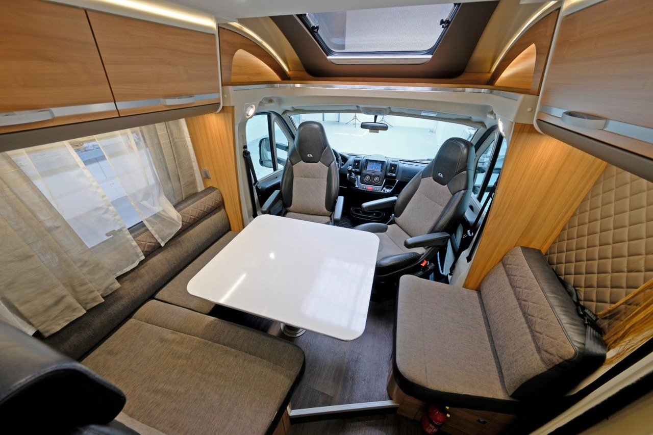 Полуинтегрированный автодом Adria Matrix M 670 SL/Einzelbetten+Hubbett/Klima/Solar: фото 7