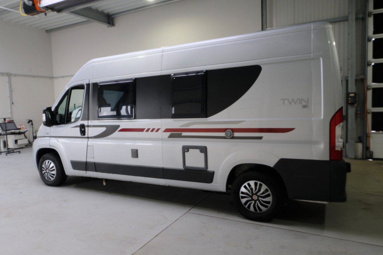 Adria Twin 600/Festbett/Klima/Solar/Markise/Finanz. - Кастенваген: фото 4 Adria Twin 600/Festbett/Klima/Solar/Markise/Finanz. - Кастенваген: фото 4