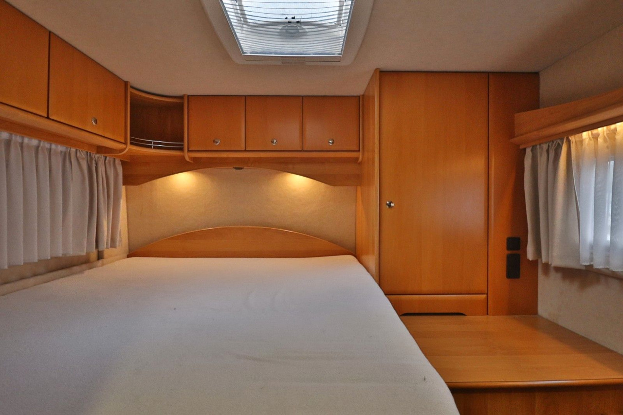 Интегрированный автодом Concorde Charisma I 880 F/Automatik/Festbett/Klima/Solar Concorde Charisma I 880 F/Automatik/Festbett/Klima/Solar: фото 13
