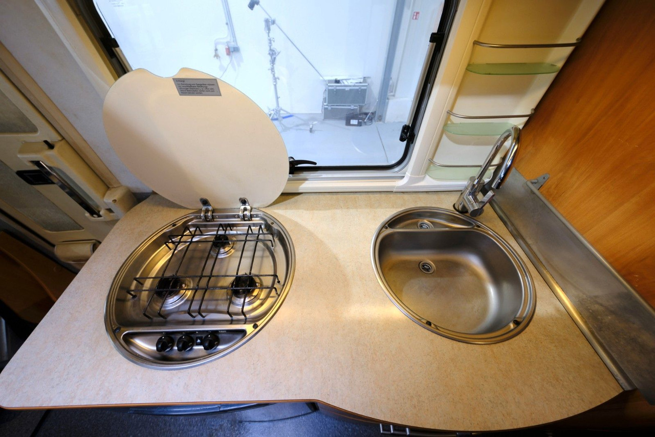 Интегрированный автодом HYMER / ERIBA / HYMERCAR B 504/Festbett+Hubbett/Klima/Solar/DPF-Grün: фото 22