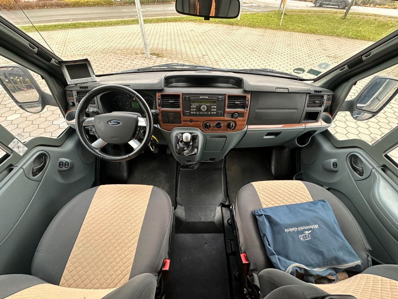 Полуинтегрированный автодом HYMER / ERIBA / HYMERCAR TRAMP T 572 CL/Festbett/Klima/Markise HYMER / ERIBA / HYMERCAR TRAMP T 572 CL/Festbett/Klima/Markise: фото 17