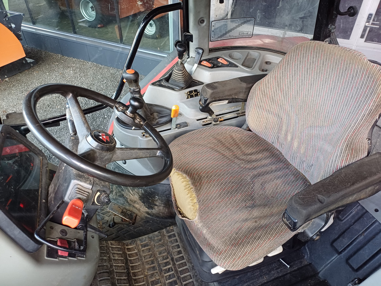 Трактор Massey Ferguson 4345 (22468): фото 6