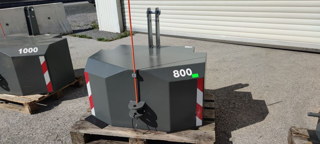 Stekro Frontgewicht 600/800/1000kg (16003) - Противовес для Тракторов: фото 3 Stekro Frontgewicht 600/800/1000kg (16003) - Противовес для Тракторов: фото 3