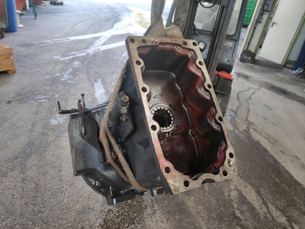 Lindner Geotrac 100 Ausschlachtteile (15669) - Запчасти для Тракторов: фото 3 Lindner Geotrac 100 Ausschlachtteile (15669) - Запчасти для Тракторов: фото 3