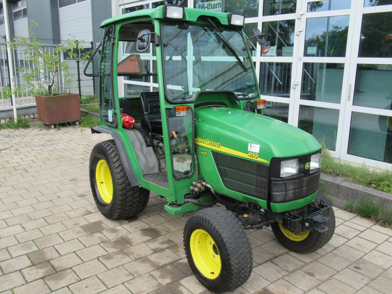 John Deere 4110 4WD 4x4 Hydrostaat Cabine - Трактор: фото 3 John Deere 4110 4WD 4x4 Hydrostaat Cabine - Трактор: фото 3