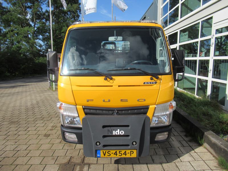 Mitsubishi Canter FUSO 6S15 Winterdienst NIDO HYDRO - Малотоннажный бортовой грузовик: фото 4 Mitsubishi Canter FUSO 6S15 Winterdienst NIDO HYDRO - Малотоннажный бортовой грузовик: фото 4