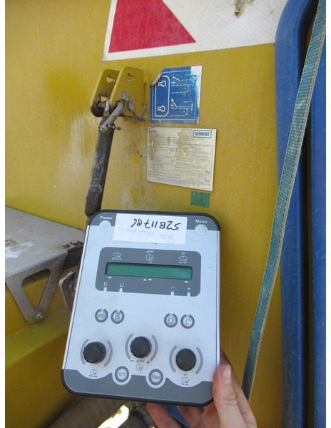 NIDO STRATOS B11K-24 PCXN350 1,1M3 + 500L Rotopower Salzstreuer Salt Spreader Zoutstrooier - Разбрасыватель песка/ Соли: фото 5 NIDO STRATOS B11K-24 PCXN350 1,1M3 + 500L Rotopower Salzstreuer Salt Spreader Zoutstrooier - Разбрасыватель песка/ Соли: фото 5